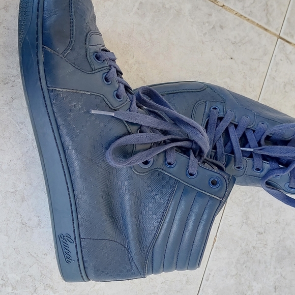 Gucci diamante leather high top sneakers - Picture 2 of 9